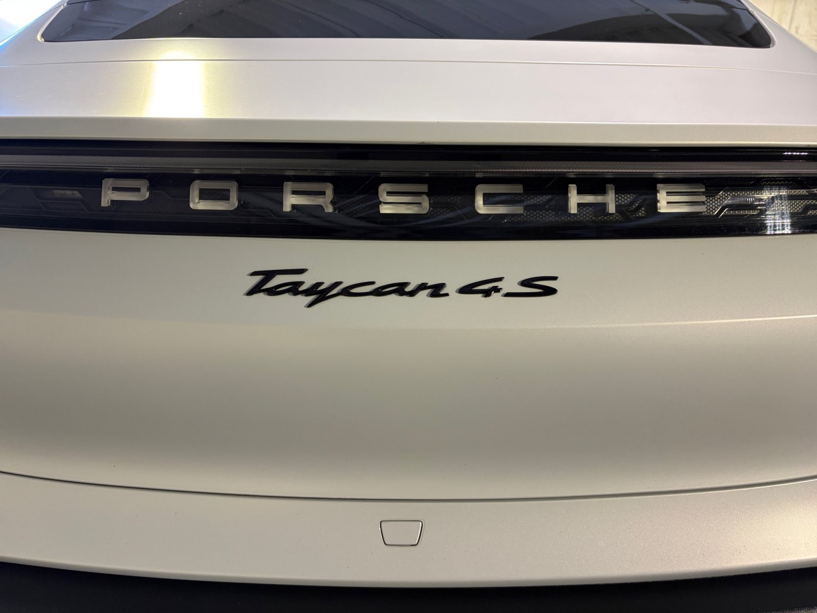 Certified 2022 Porsche Taycan 4S AWD/4WD image 17