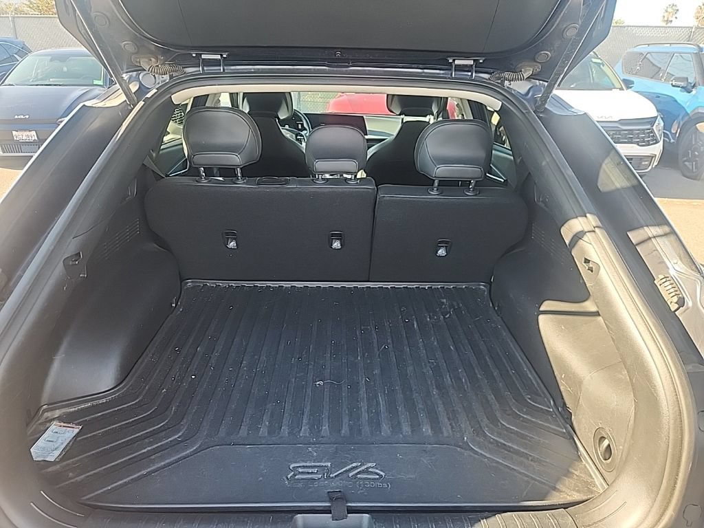 Certified 2023 Kia EV6 Light RWD image 18