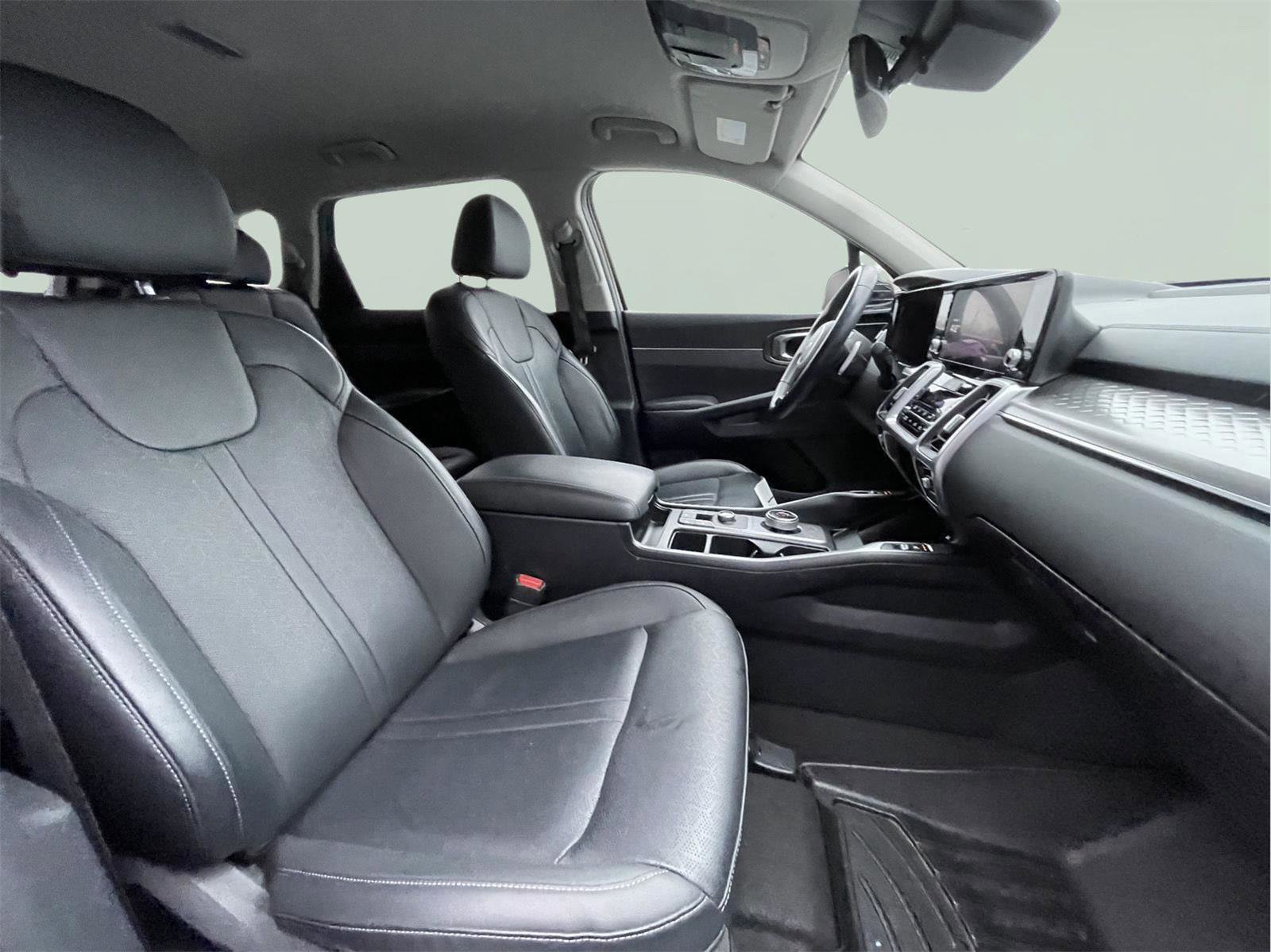 Used 2023 Kia Sorento EX image 20
