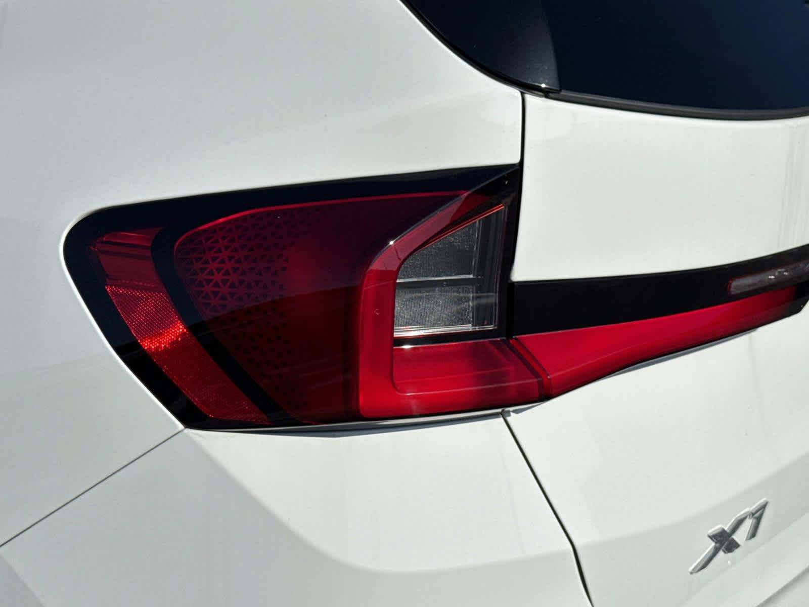 New 2026 BMW X1 xDrive28i w/ Convenience Package AWD/4WD image 11
