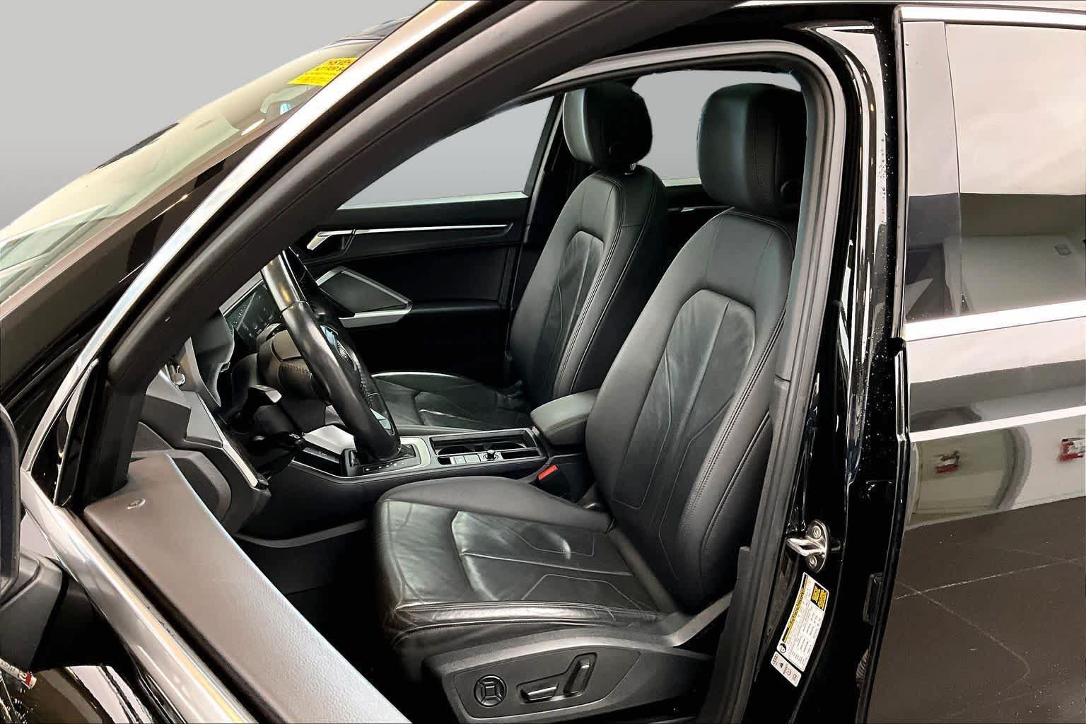 Used 2020 Audi Q3 2.0T Premium AWD/4WD image 8