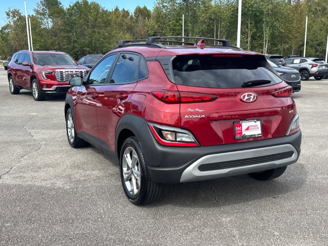 Used 2023 Hyundai Kona SEL AWD/4WD image 6