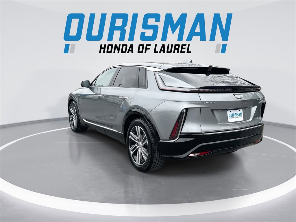 Used 2024 Cadillac Lyriq Luxury image 6