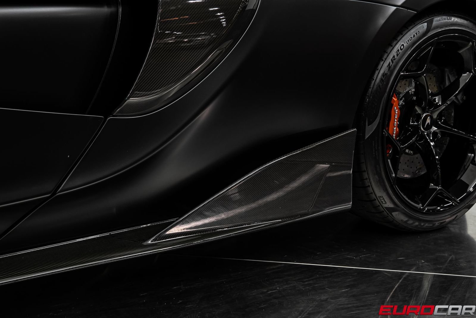 Used 2019 McLaren 600LT RWD image 21