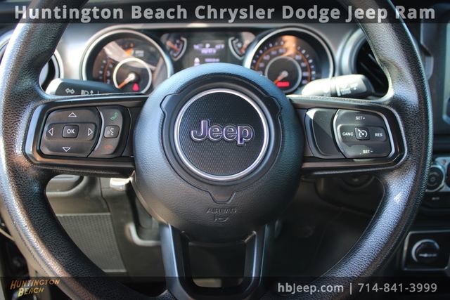 Used 2023 Jeep Wrangler Sport AWD/4WD image 16