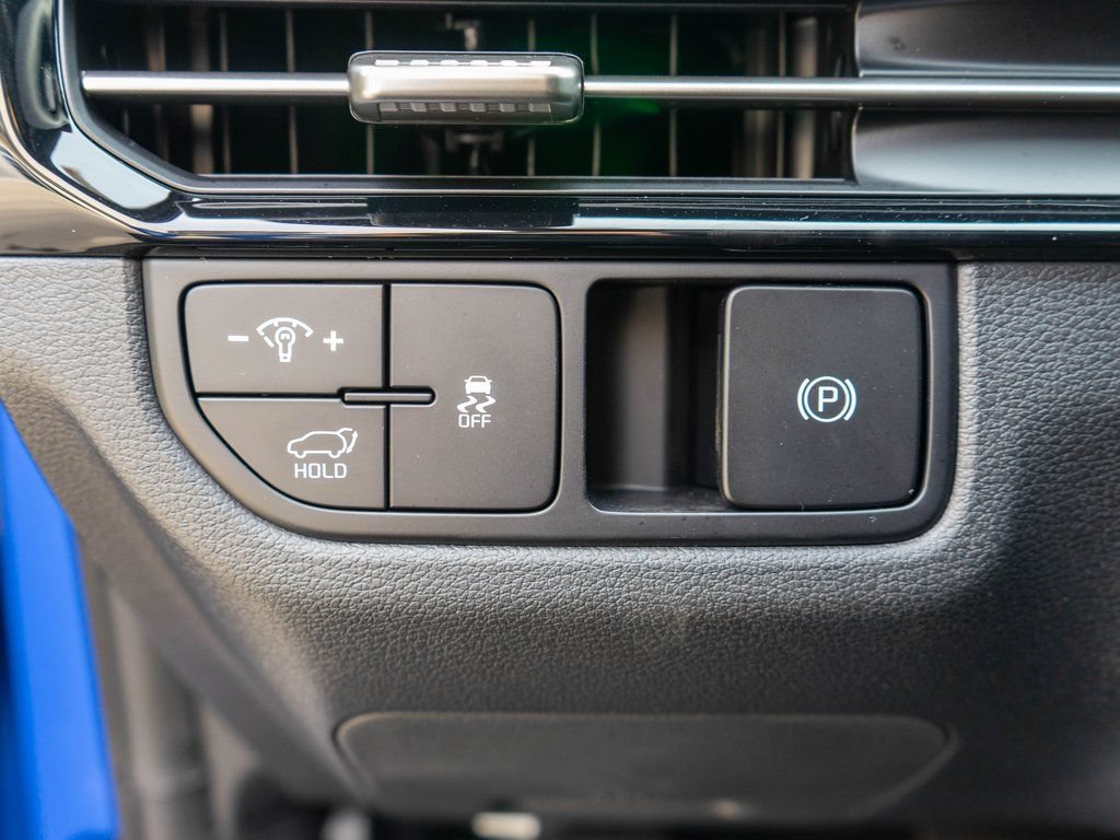 New 2026 Kia Sportage X-Line w/ X-Line Premium Package AWD/4WD image 18