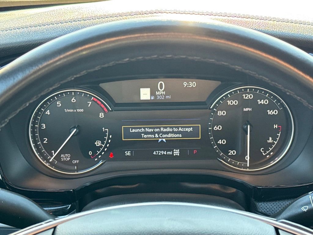 Certified 2024 Cadillac XT5 Premium Luxury AWD/4WD image 7