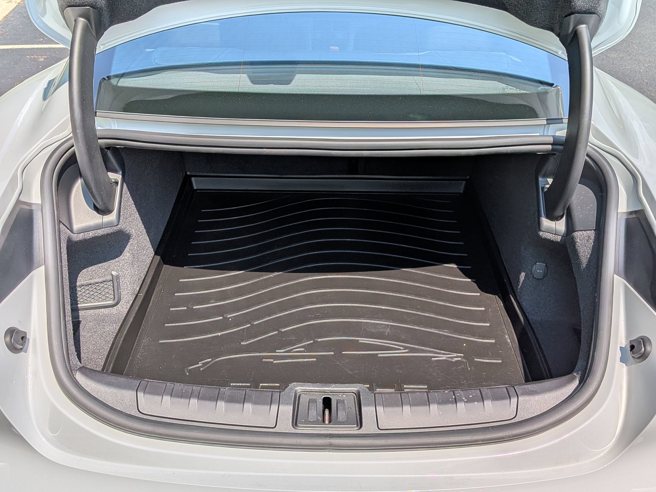 Certified 2023 Porsche Taycan RWD image 26