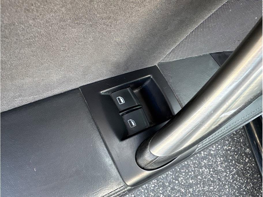 Used 2015 Audi TT 2.0T image 8