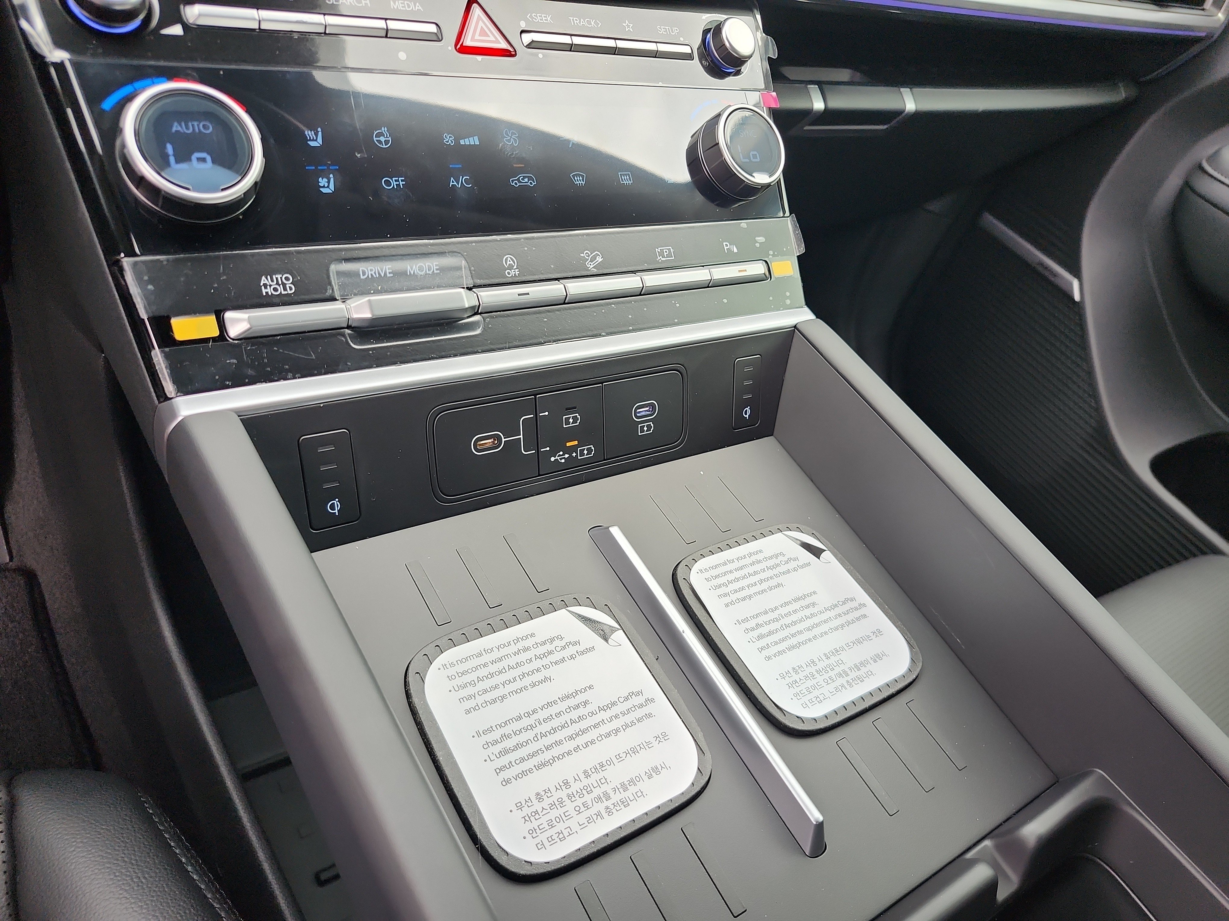 New 2026 Hyundai Santa Fe Limited FWD image 30