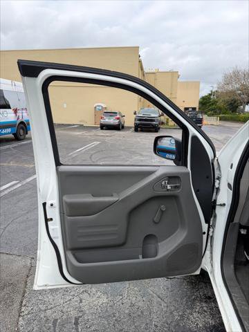 Used 2019 Nissan Frontier S image 24