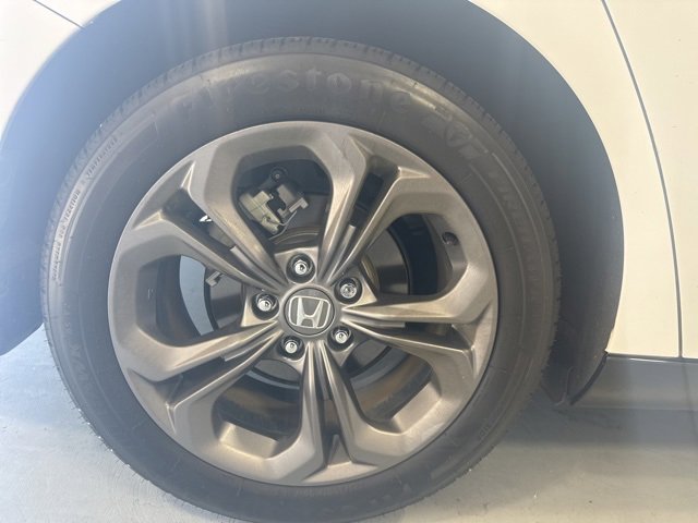 Used 2023 Honda Accord EX-L image 6