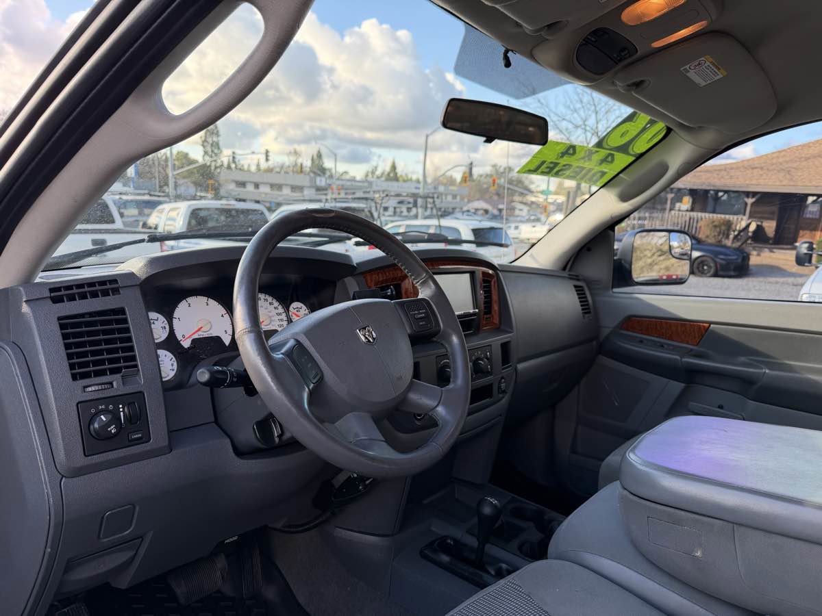 Used 2006 Dodge Ram 3500 Truck SLT w/ Quad Cab Big Horn Value Group image 19