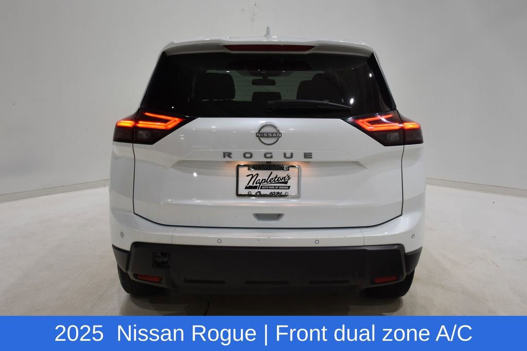 Used 2025 Nissan Rogue SV image 5