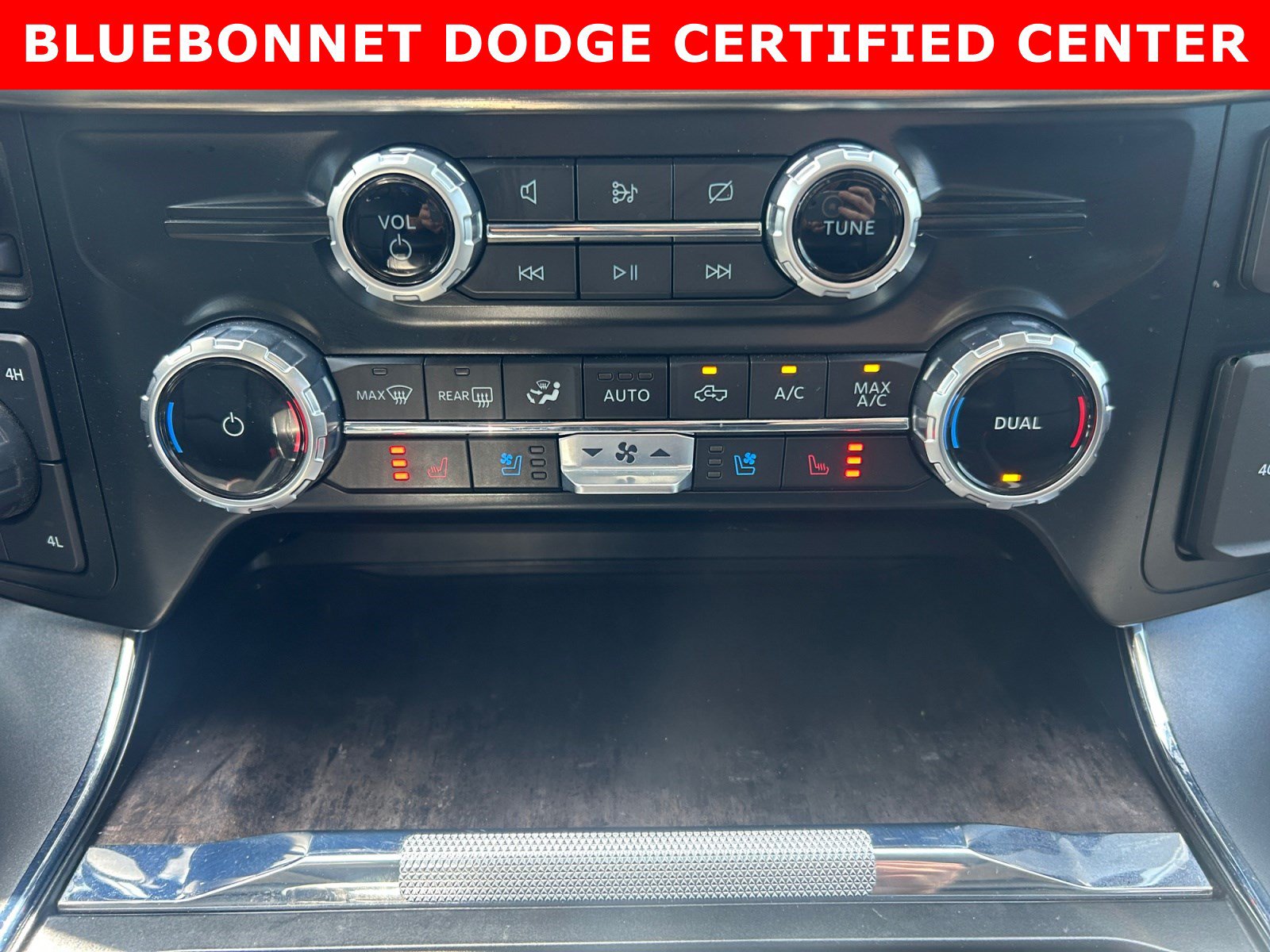 Used 2023 Ford F150 Lariat w/ Equipment Group 502A High AWD/4WD image 18