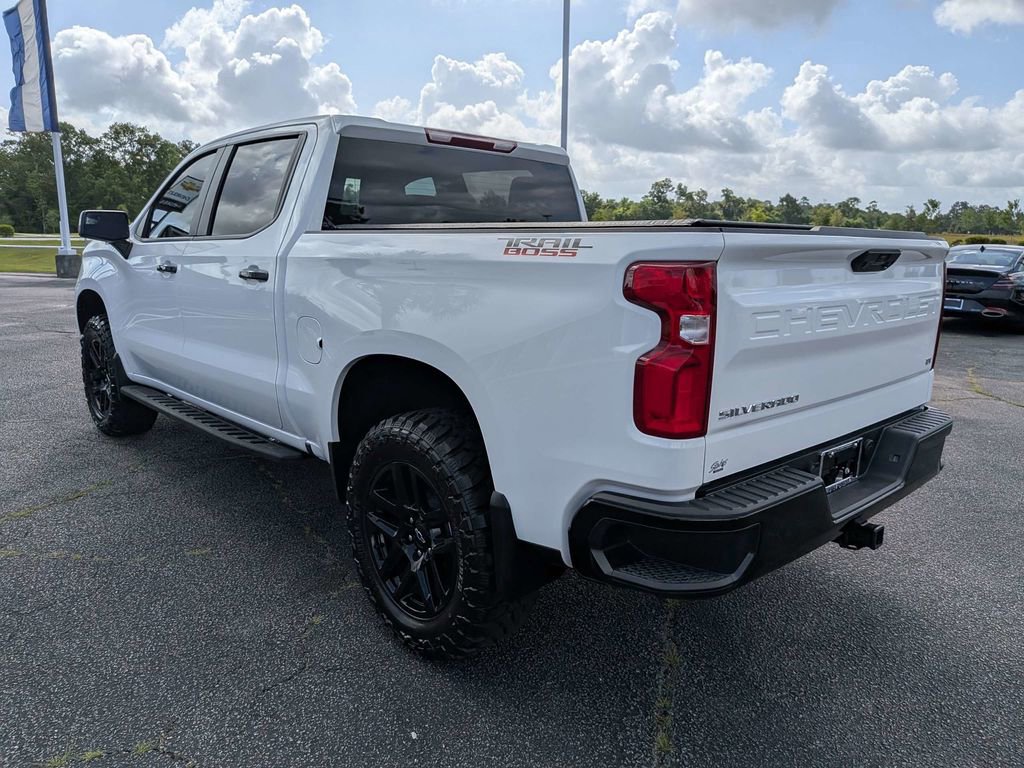 Used 2026 Chevrolet Silverado 1500 LT Trail Boss w/ Protection Package AWD/4WD image 8
