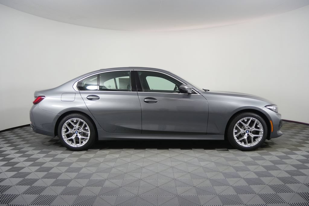 Used 2026 BMW 330i Sedan w/ Premium Package RWD image 6