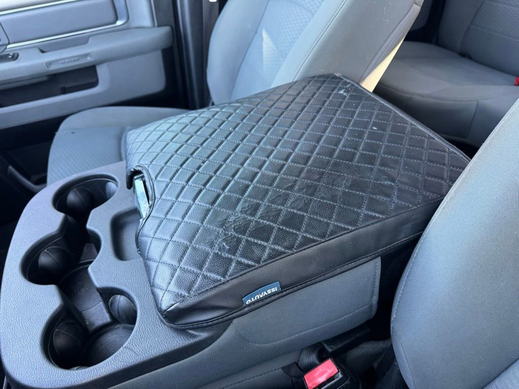 Used 2019 RAM 1500 Classic SLT image 21