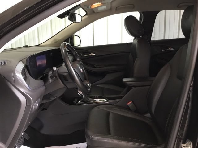 Used 2024 Buick Encore GX Sport Touring AWD/4WD image 21