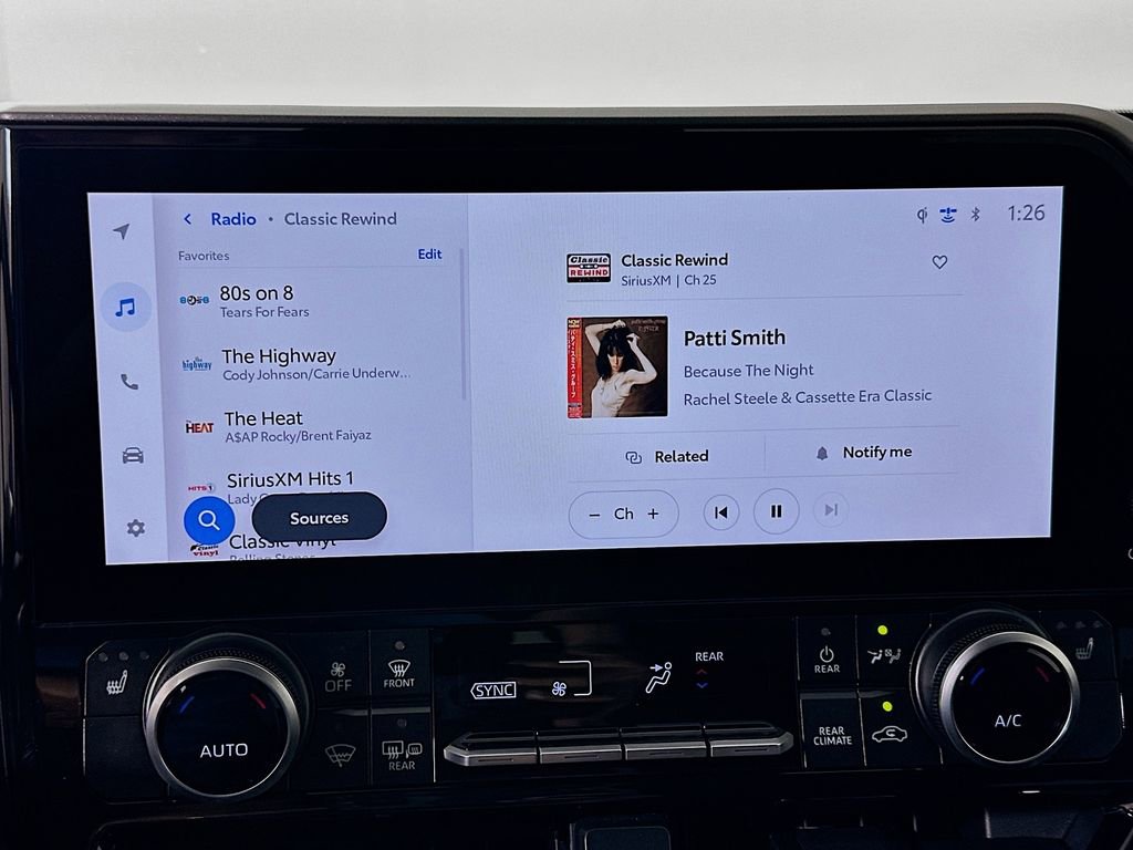 Certified 2026 Toyota Highlander XLE image 15