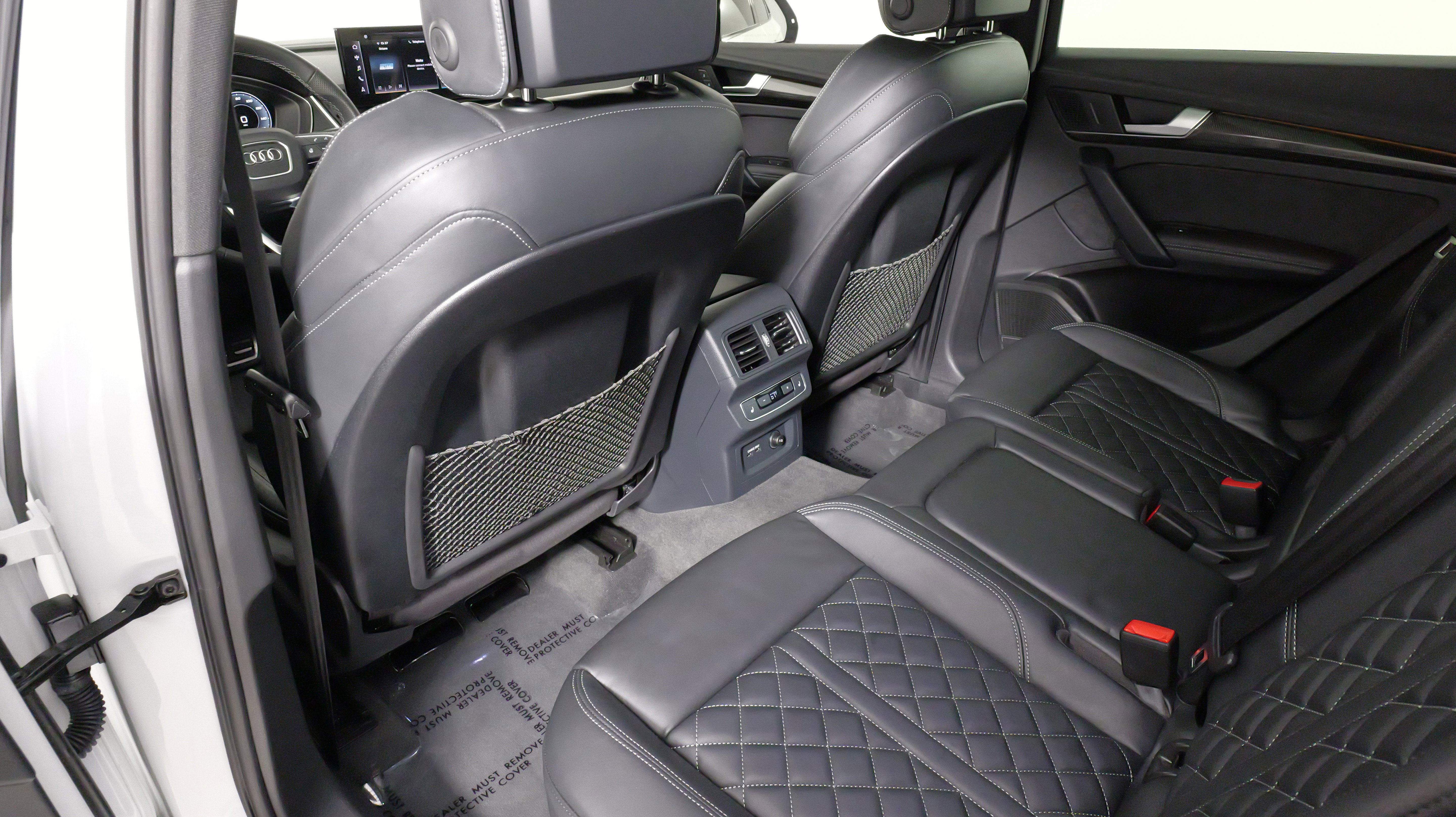 Used 2023 Audi SQ5 Prestige image 36