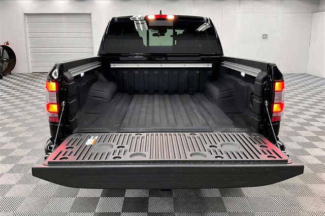 New 2026 Nissan Frontier SV image 16