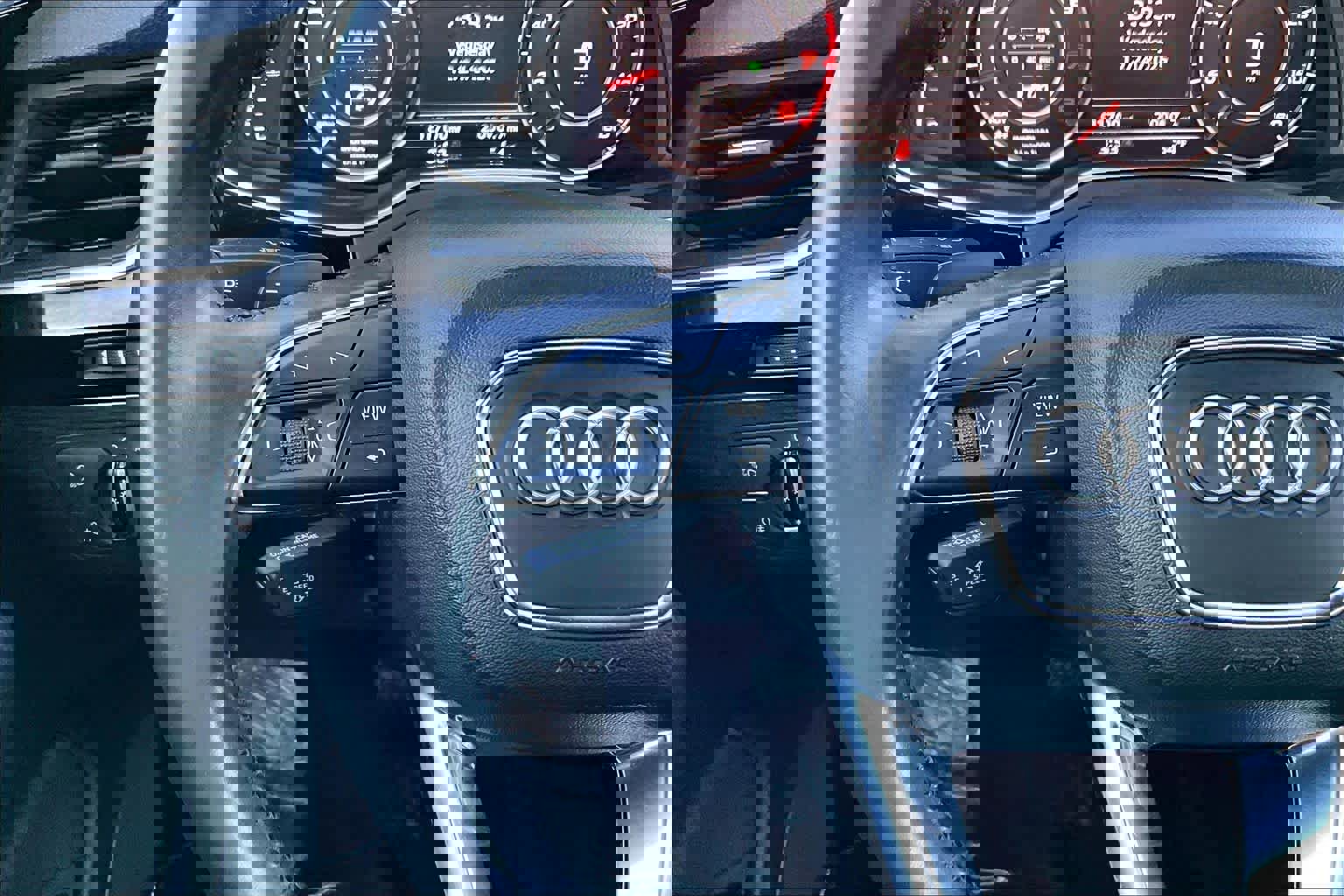 Used 2017 Audi Q7 3.0T Premium Plus image 23