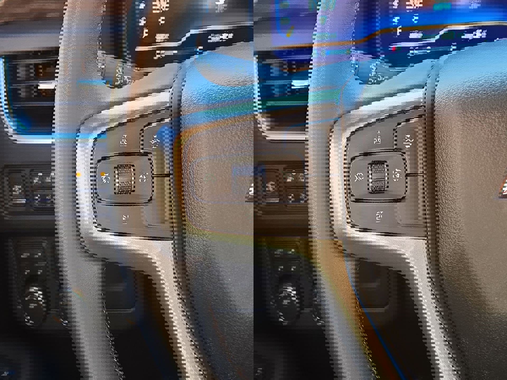 Used 2024 Chevrolet Tahoe Z71 image 21