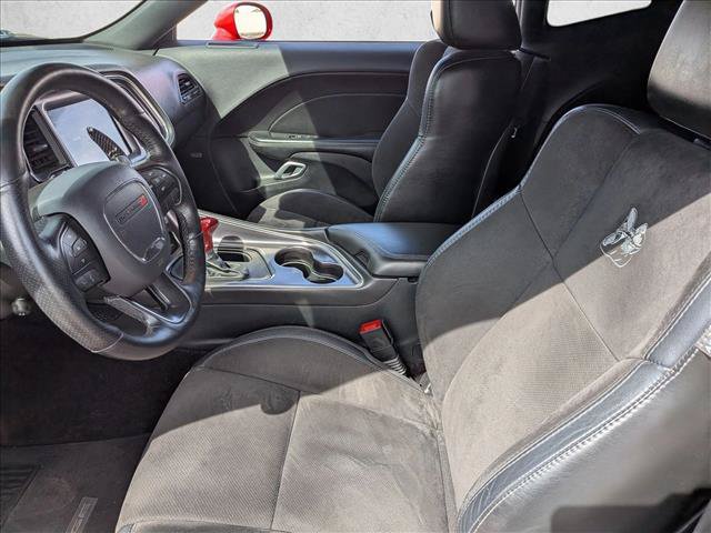Used 2017 Dodge Challenger R/T Scat Pack RWD image 14