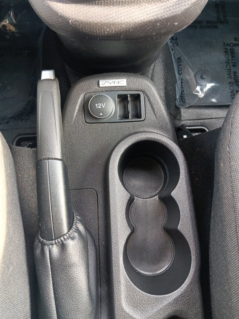 Used 2017 Ford Transit Connect XL image 16