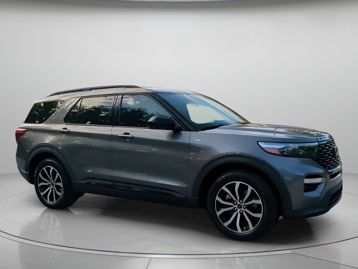 Certified 2023 Ford Explorer ST-Line w/ Class IV Trailer Tow Package RWD image 35