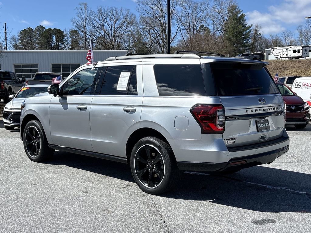 Used 2023 Ford Expedition Limited image 8