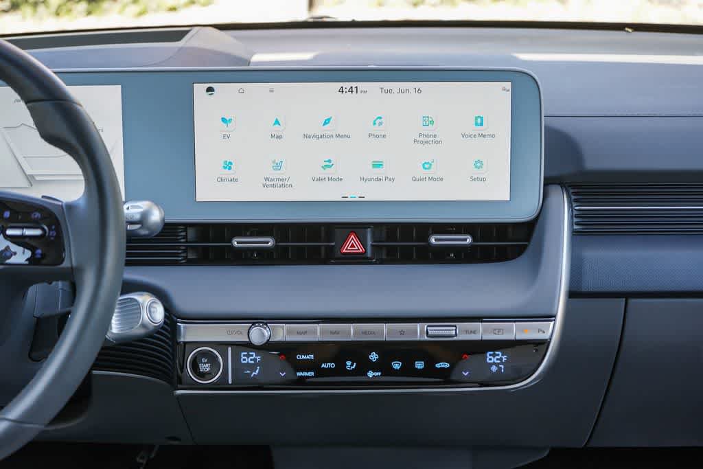 Certified 2024 Hyundai Ioniq 5 Limited RWD image 13