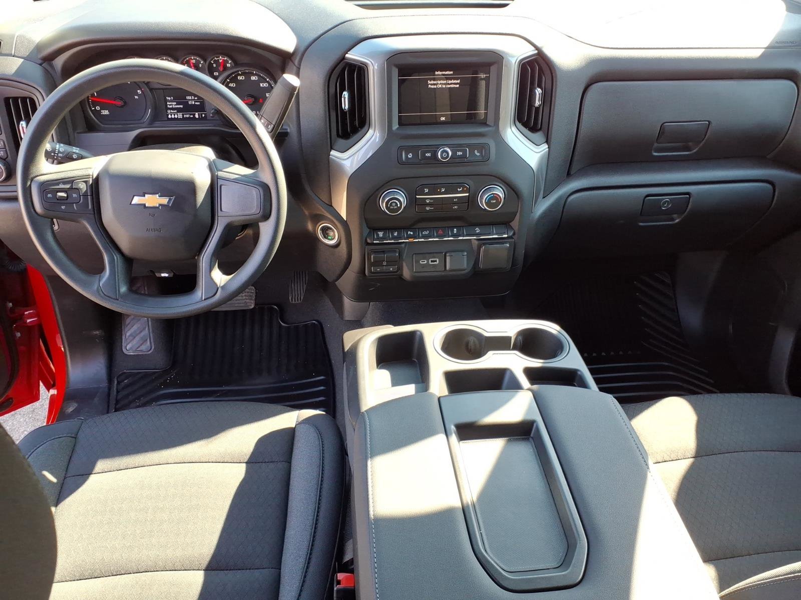 Certified 2025 Chevrolet Silverado 2500 Custom w/ Custom Value Package AWD/4WD image 12