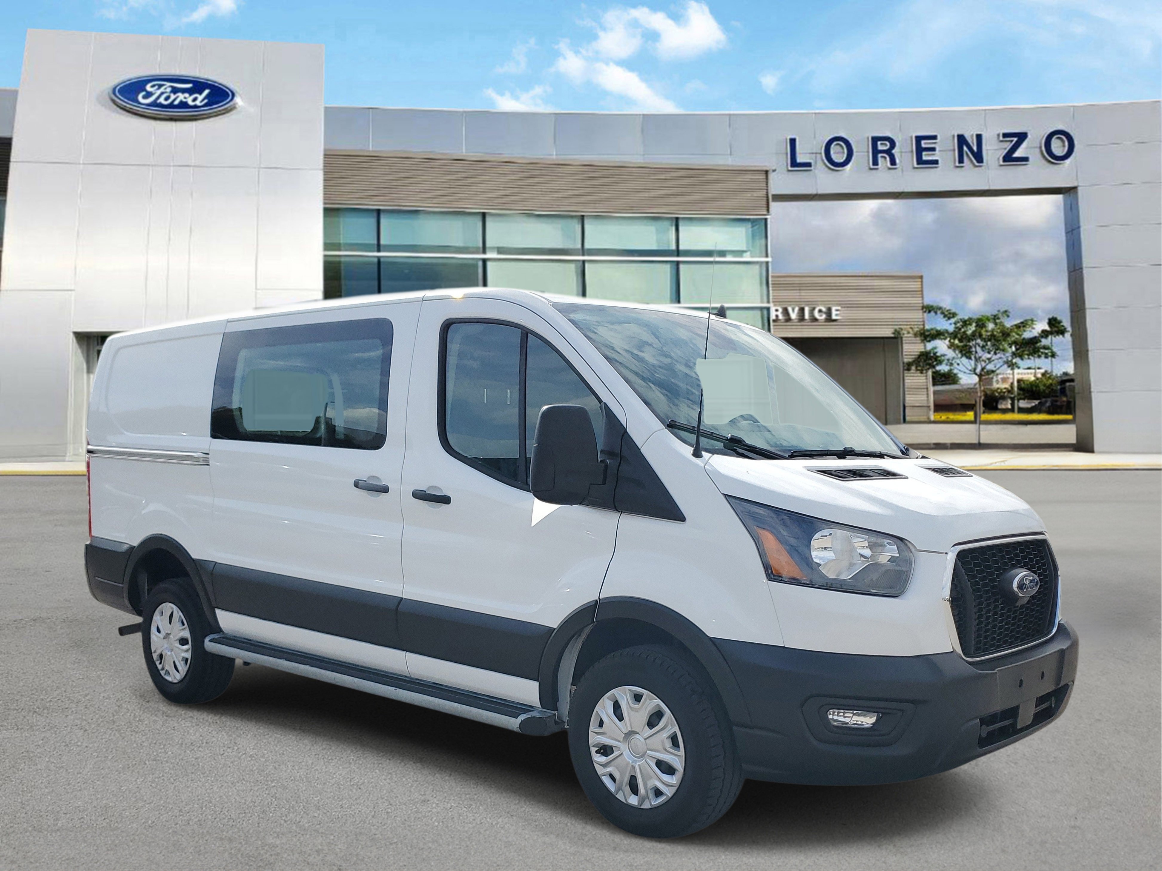 Used 2024 Ford Transit 250 Low Roof w/ Exterior Upgrade Package image 3