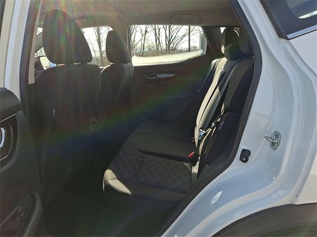 Used 2022 Nissan Rogue Sport SV image 10