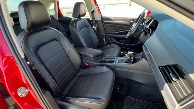 Used 2023 Volkswagen Jetta SE image 69