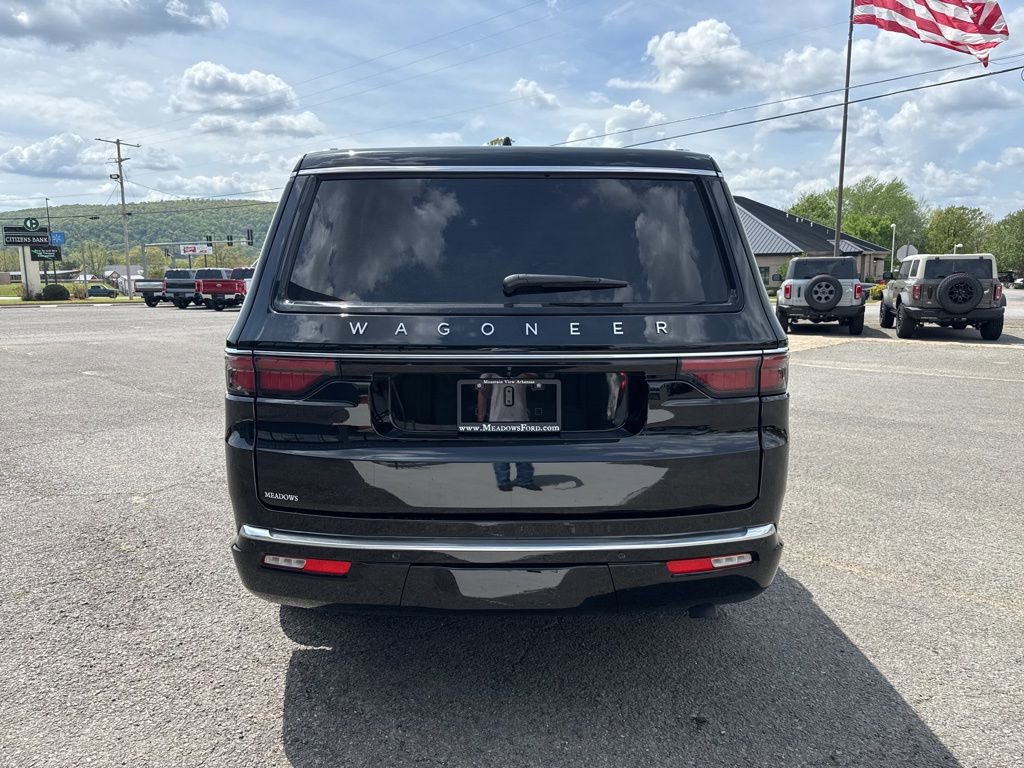 Used 2025 Jeep Wagoneer Series II image 6