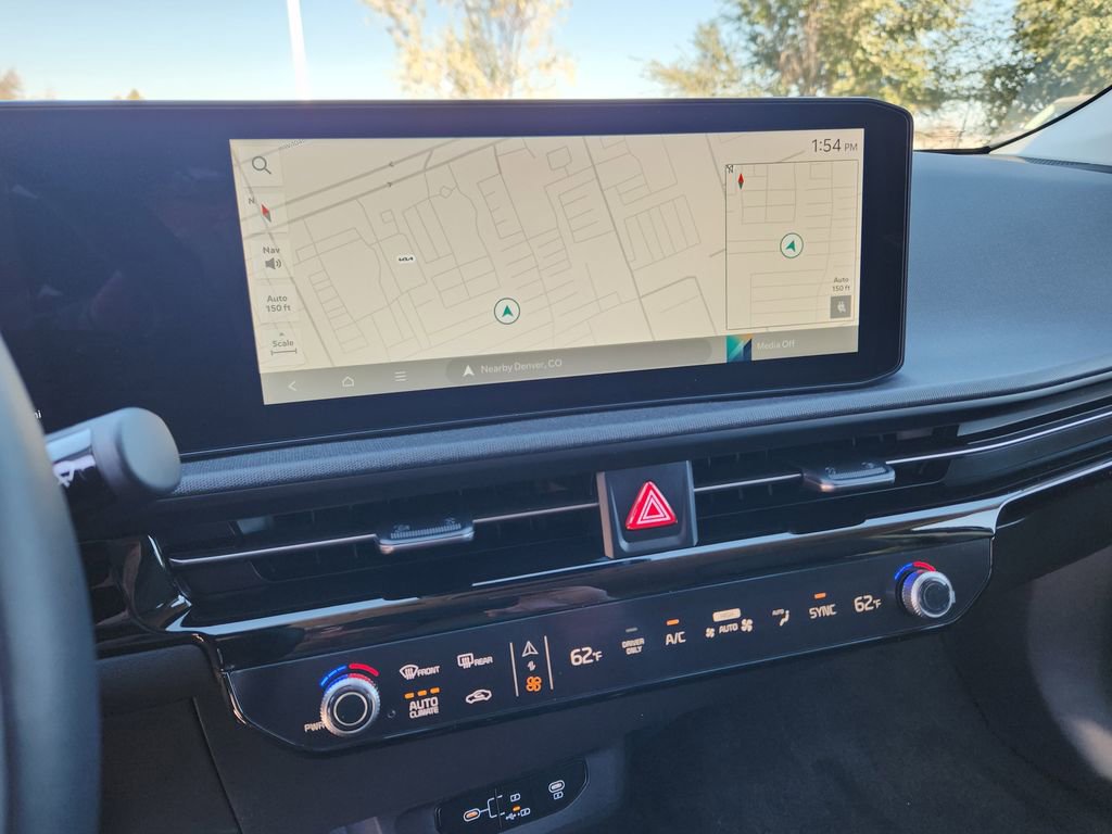 New 2025 Kia EV6 Light w/ Light LR Technology Package image 18