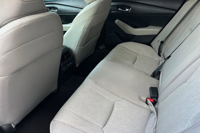 Certified 2025 Honda Accord SE image 13
