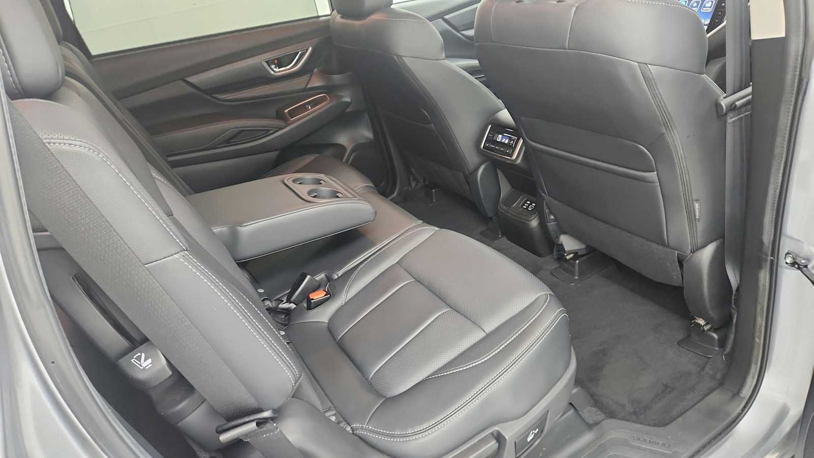 Used 2023 Subaru Ascent Limited AWD/4WD image 24