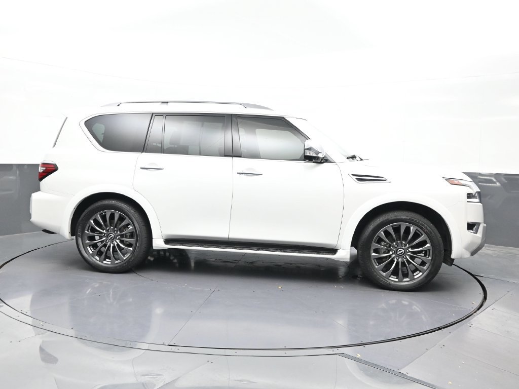 Used 2023 Nissan Armada Platinum w/ Captain's Chairs Package RWD image 7