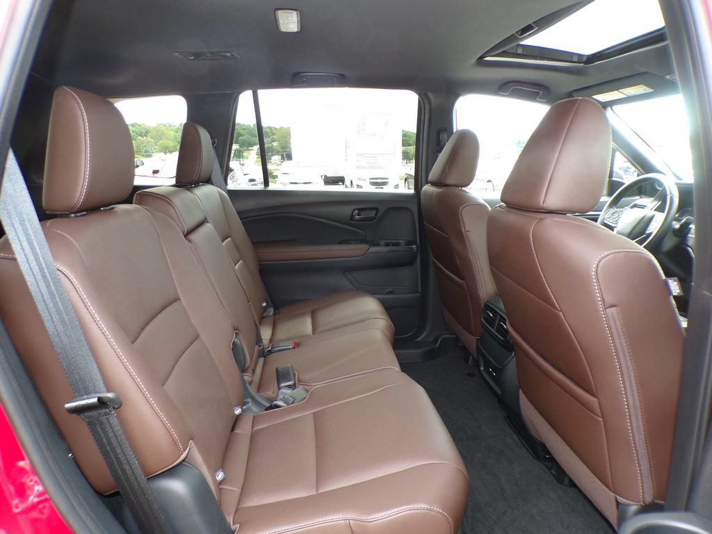 Used 2024 Honda Passport EX-L image 21