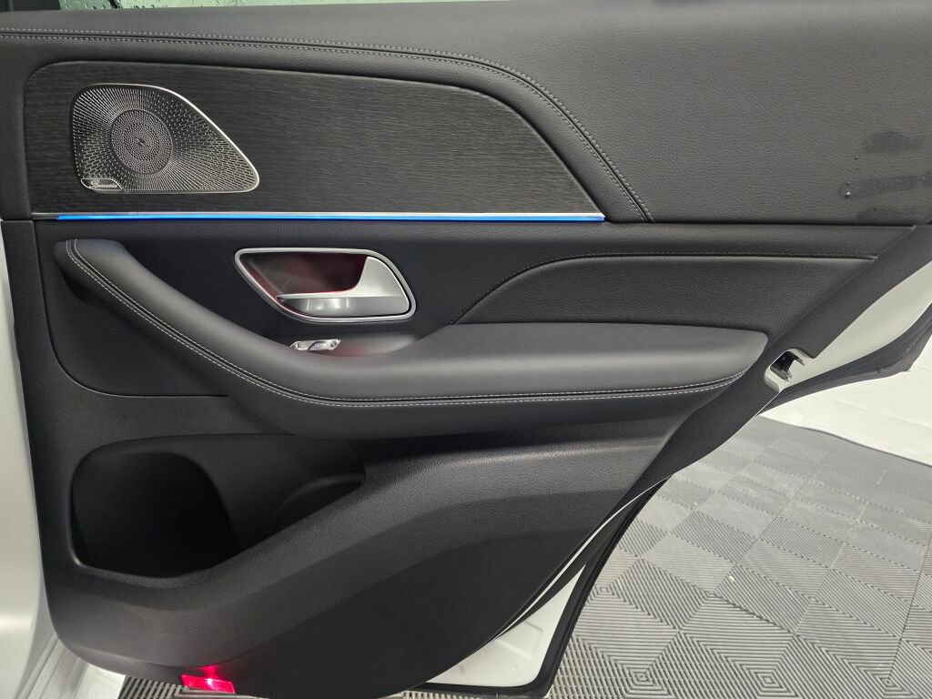 New 2026 Mercedes-Benz GLE 53 AMG 4MATIC Coupe image 25