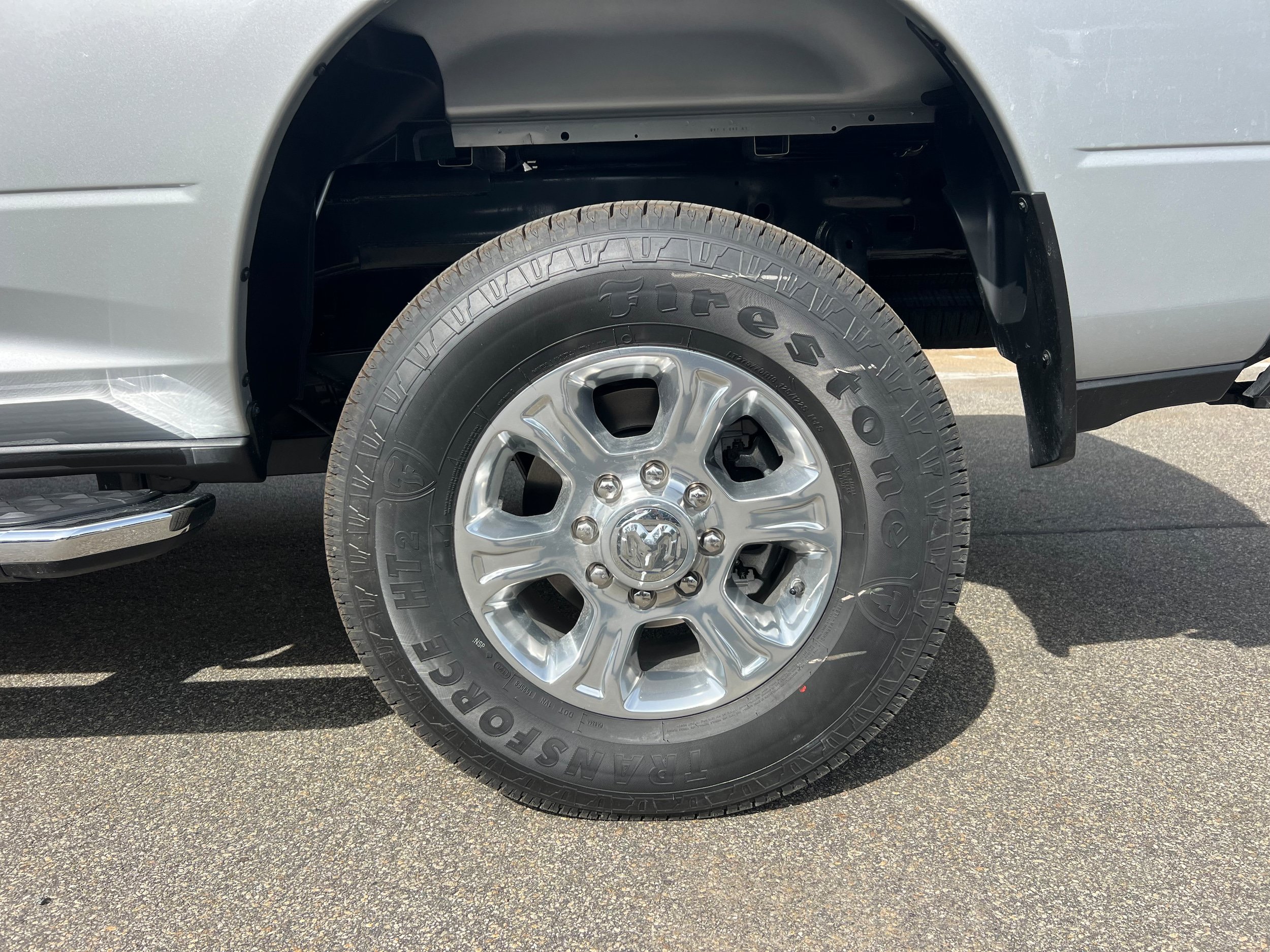 New 2026 RAM 2500 Big Horn AWD/4WD image 9