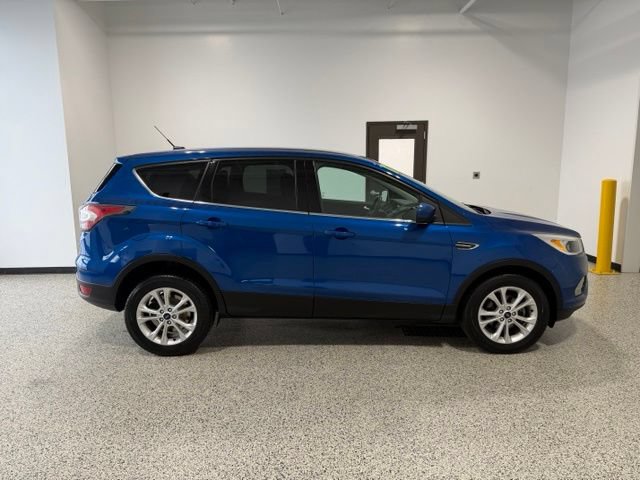 Used 2017 Ford Escape SE FWD image 32