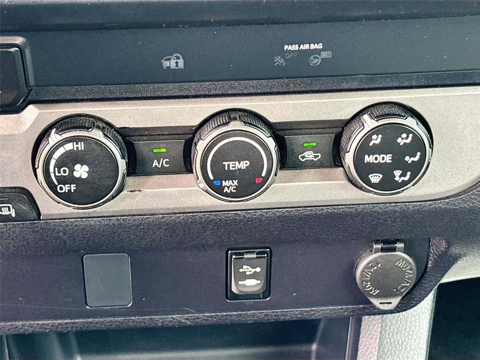 Used 2019 Toyota Tacoma SR w/ SR Convenience Package RWD image 15