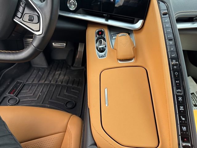 Used 2021 Chevrolet Corvette Stingray Preferred Cpe w/ Battery Protection Package image 16