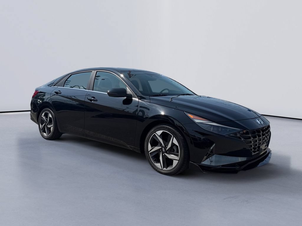 Used 2023 Hyundai Elantra Limited
