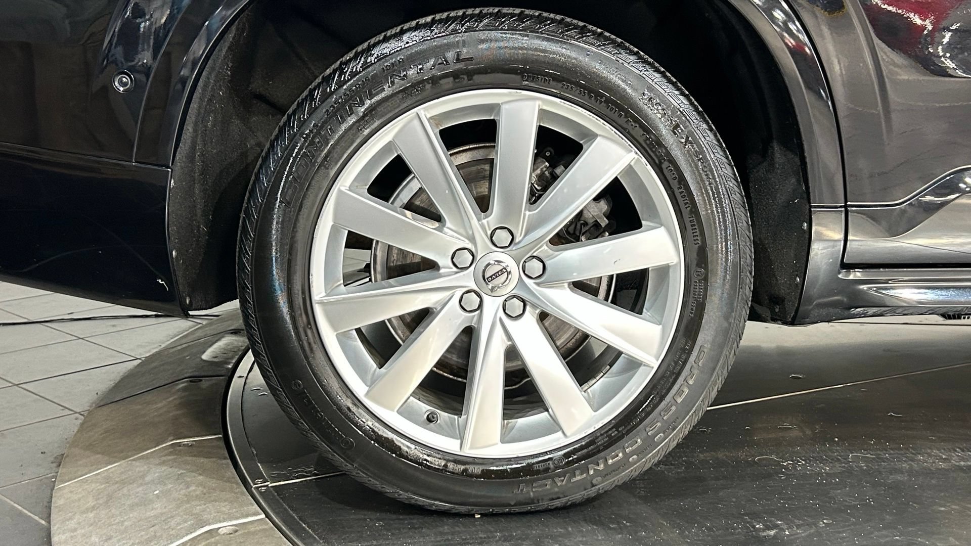 Used 2018 Volvo XC90 T5 Momentum w/ Convenience Package AWD/4WD image 22